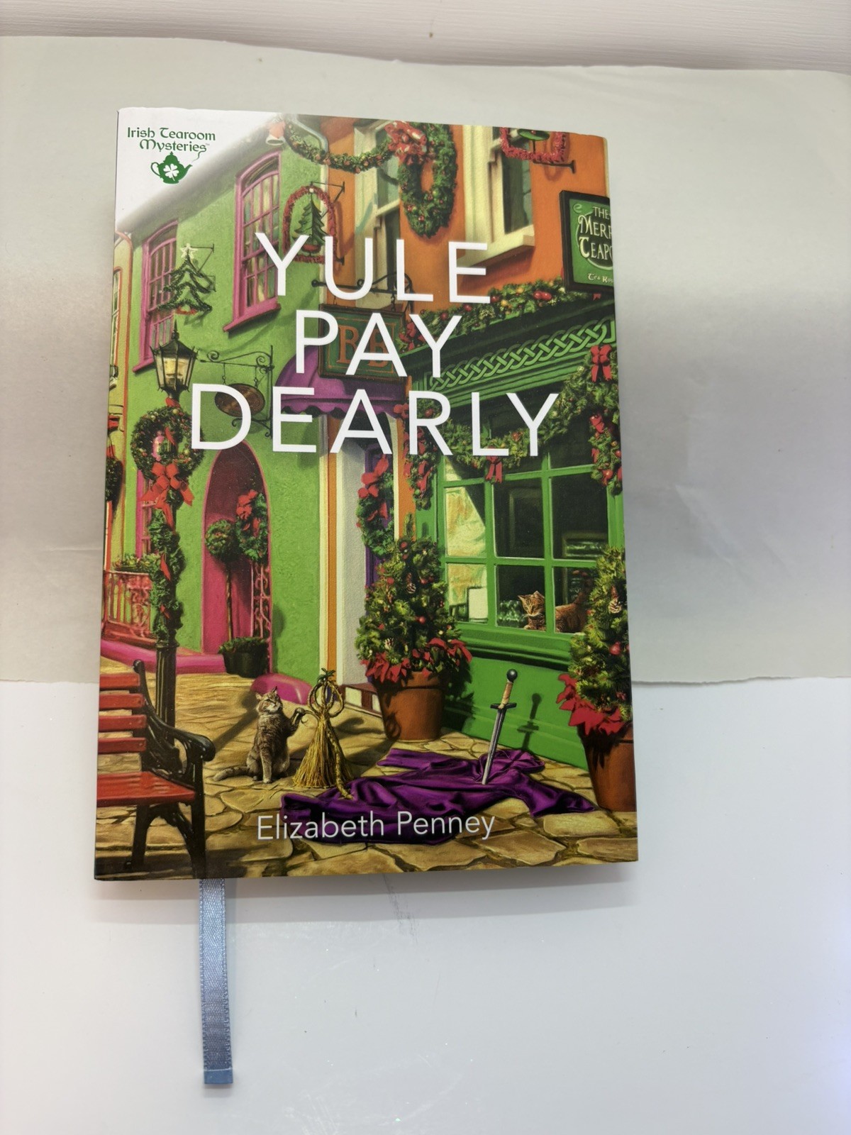 Yule Pay Dearly By Elizabeth Penney HC Book Irish Tearoom Mysteries
